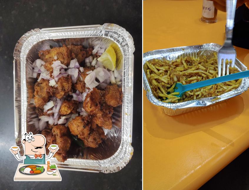 Food at Vinayak Chats