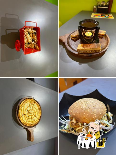 Food at MeeSaaVi Cafe - Nikol