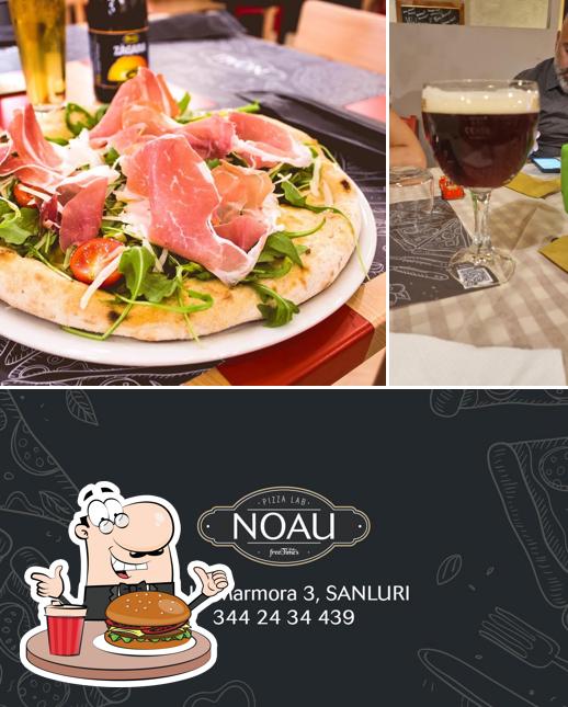 Prova un hamburger a Noau Pizza Lab