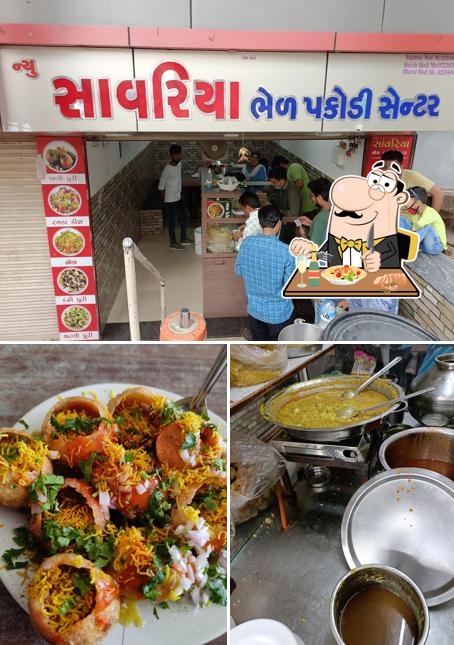 Meals at Savariya pakodi