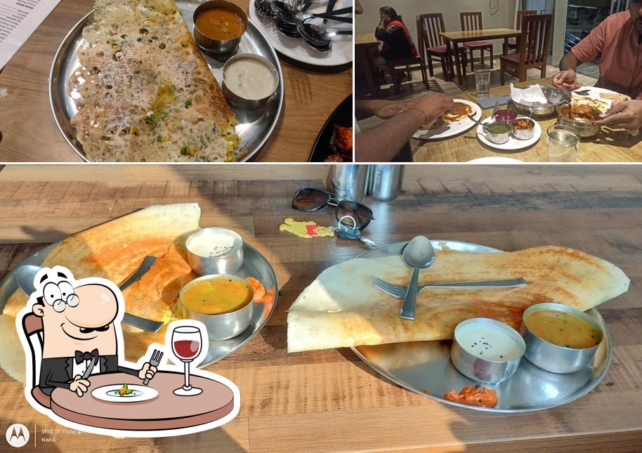 Food at Vegking Family Restaurant Varanasi