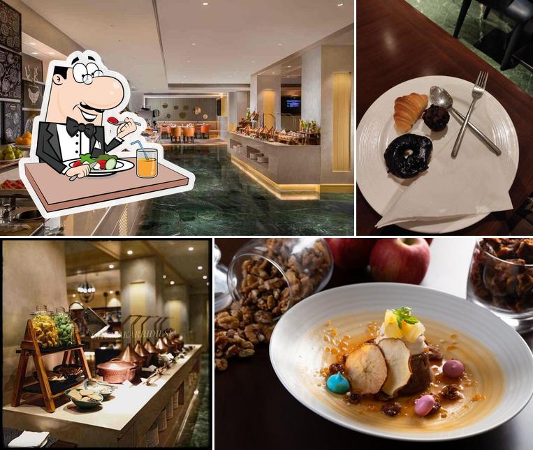 Food at Cafe G - Holiday Inn