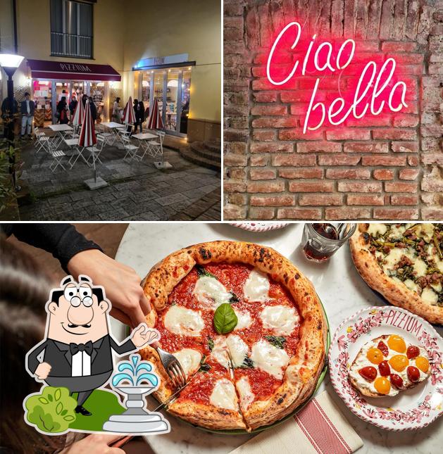 La esterno e cibo del ristorante