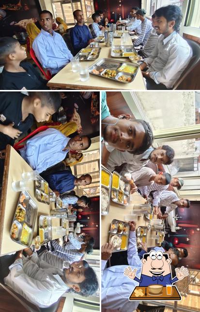 Meals at STREET KITCHEN & RESTAURANT
