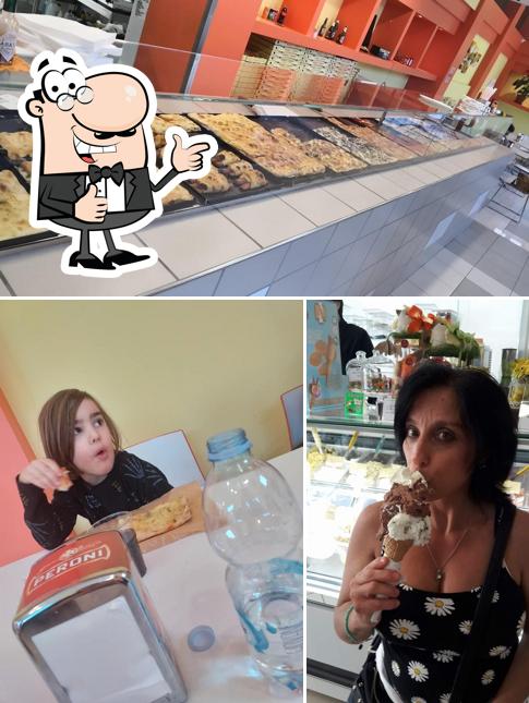 Guarda questa immagine di Pizzeria La Rotonda 4