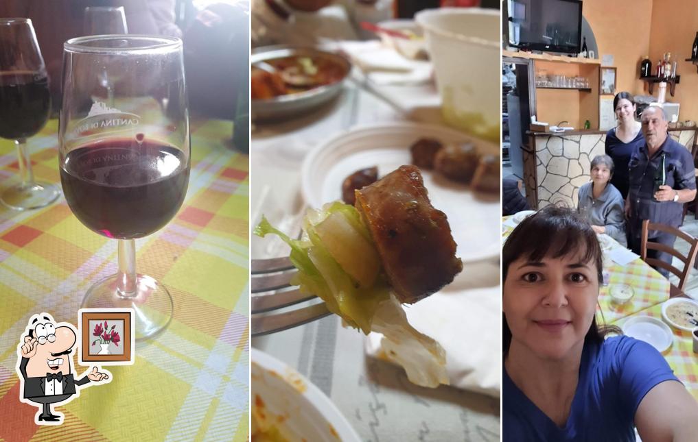 Dai un'occhiata agli interni di Bar i'platia café taverna