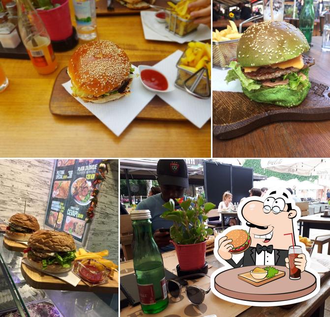 Prova un hamburger a Street Food Tkalčića