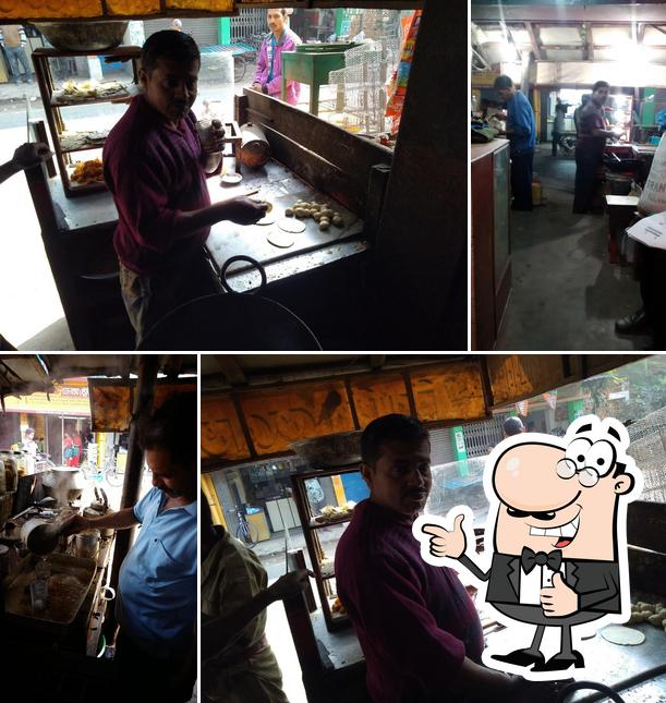 Here's a picture of শচীমাতা নিরামিষ রেস্টুরেন্ট/Tea Stall