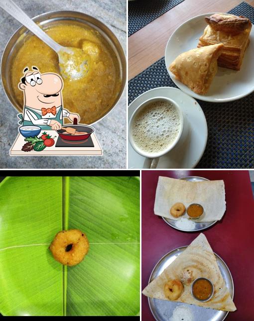 Chicken curry at Udupi Vasant Mahal