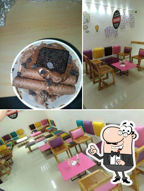 The interior of Cream Dream