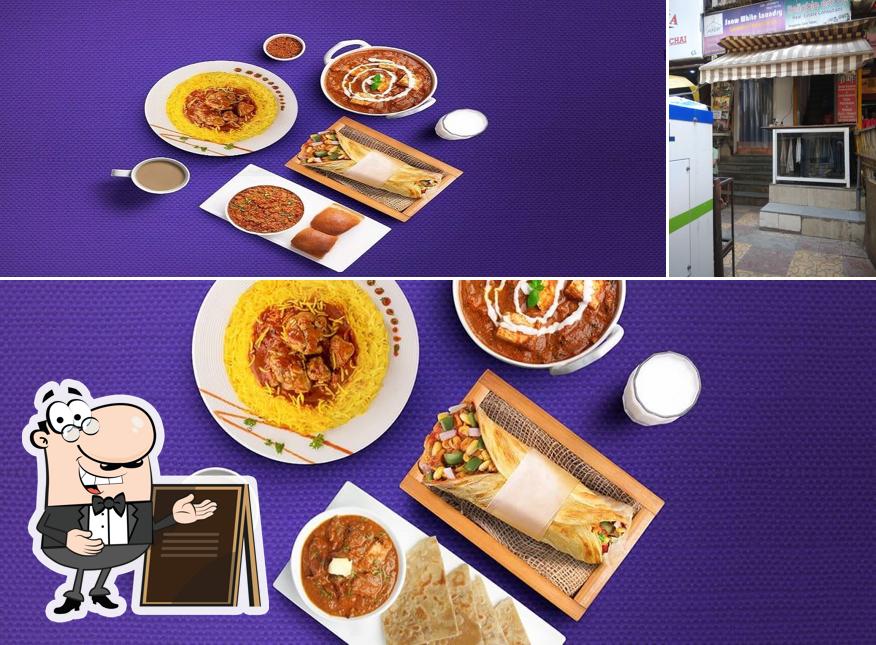 The exterior of Faasos Wanowri