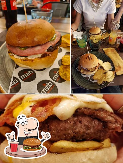 Ordina un hamburger a Meburger