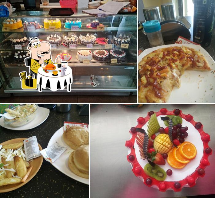 Meals at Aroma Food Court