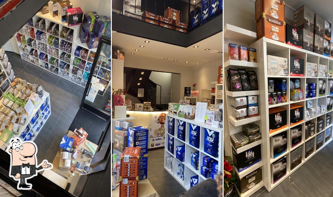 Siediti a un tavolo di Coffeeshop | Capsule E Cialde Caffè Siediti a un tavolo di Coffeeshop | Capsule E Cialde Caffè