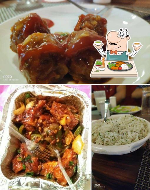 Food at Daawat Cuisine