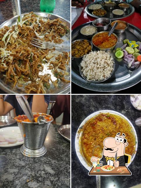 Pad thai at Shankar Bhojnalaya