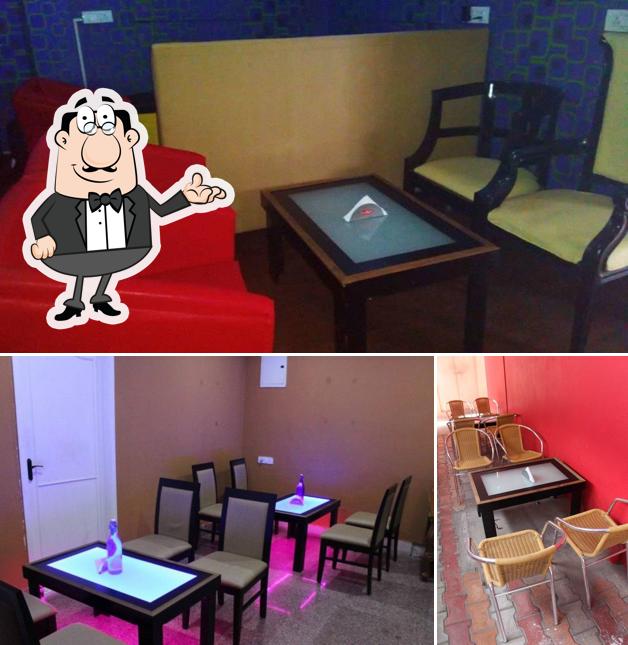 Check out how Mocha Blu looks inside