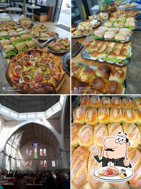 Escolha pizza no PANIFICADORA FORNALHA