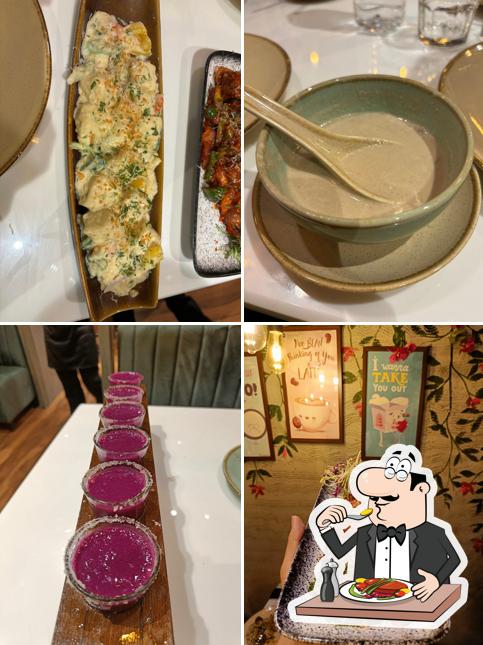 Food at The Food Town (Khadakpada)