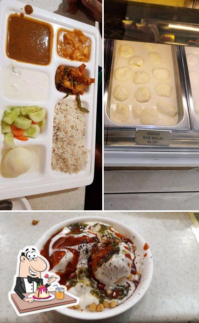 Sindhi Sweets 3b2 Mohali serves a number of desserts