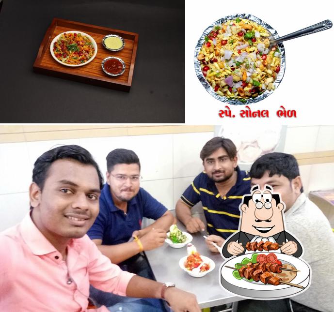 Food at Sonal Bhal & Fast Food
