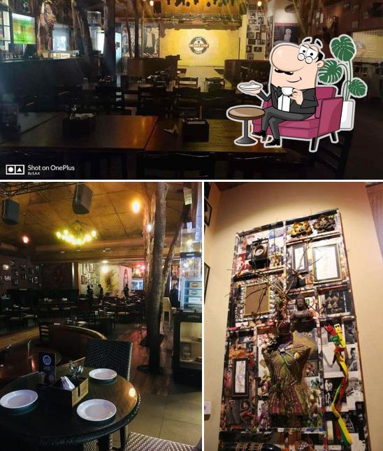 The interior of Heart Cup Coffee, Kondapur The interior of Heart Cup Coffee, Kondapur