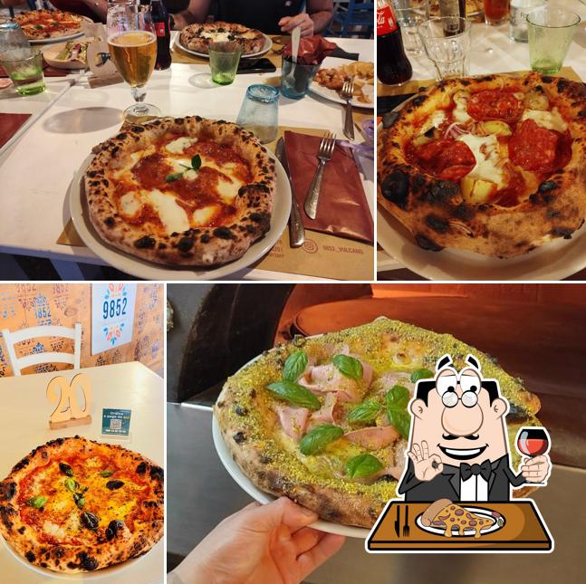 Commandez des pizzas à 9852 - Vulcano Home Restaurant