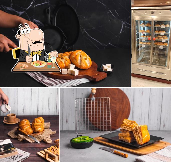 Food at Taste N Bite - Sakuntala Park