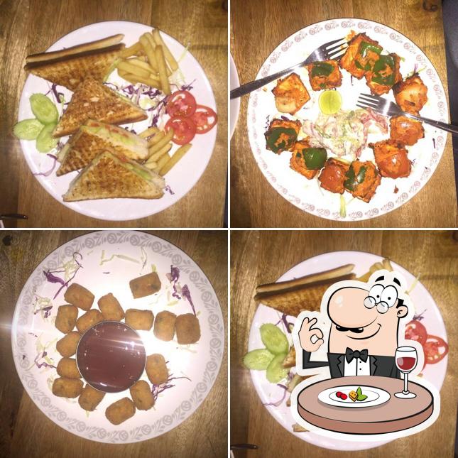 Food at Hook & Irons Bar