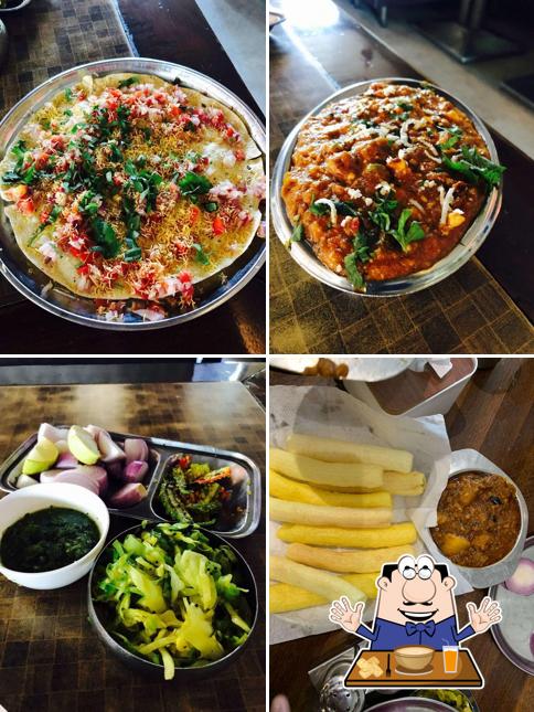 Food at Girnar Kathiyawadi