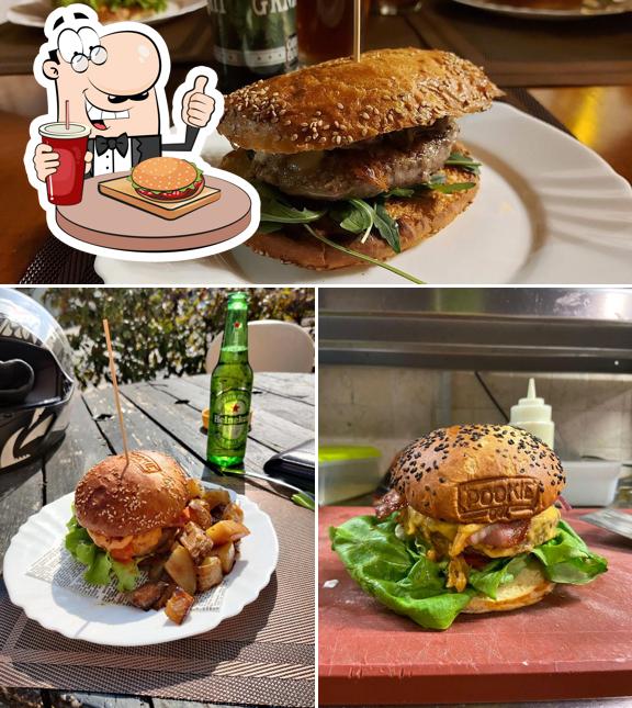 Prova un hamburger a POOKIE BOX