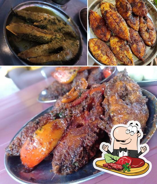 Hotel Balajiraje Special Machi House offers meat dishes