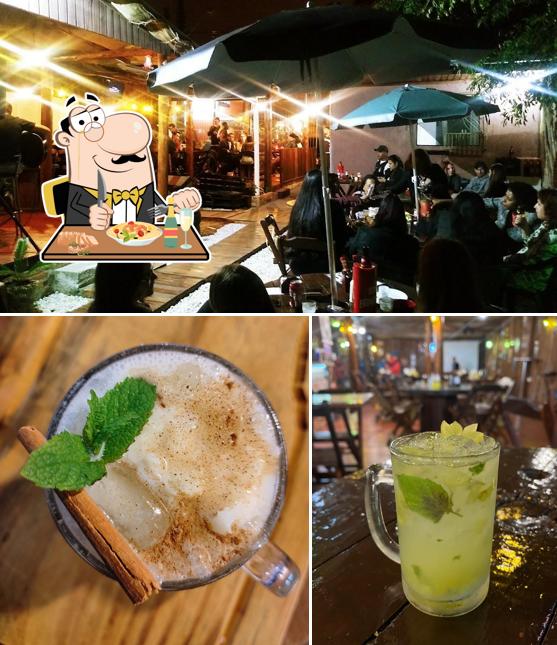 Entre diferentes coisas, comida e interior podem ser encontrados no Bora Bora Espetos Bar