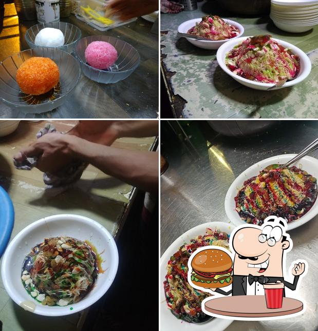 Order a burger at Mansi Malai Gola