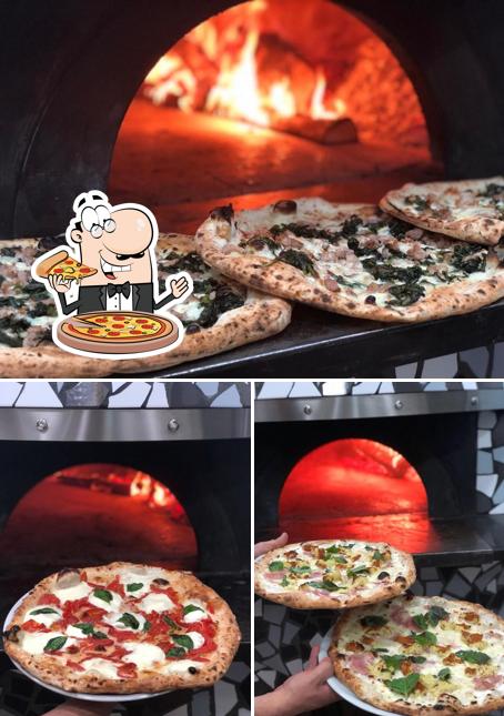 Prenditi una pizza a I Pizzaioli del Centro Storico di Napoli