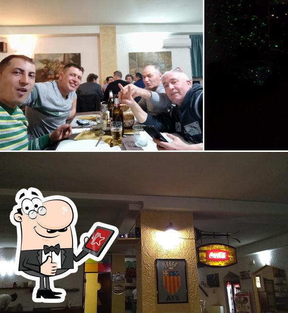Foto di Pizzeria Aix