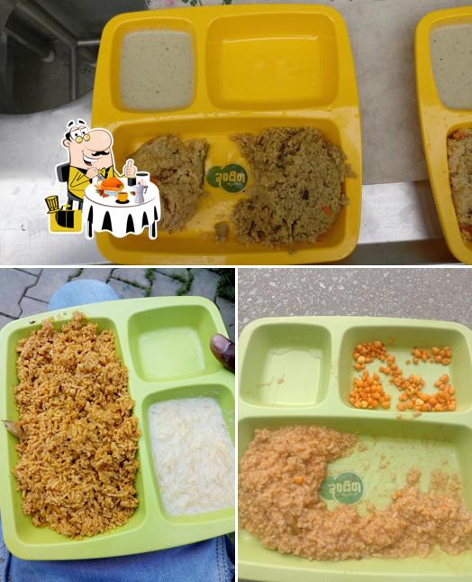 Meals at Indira Canteen, Jakkasandra