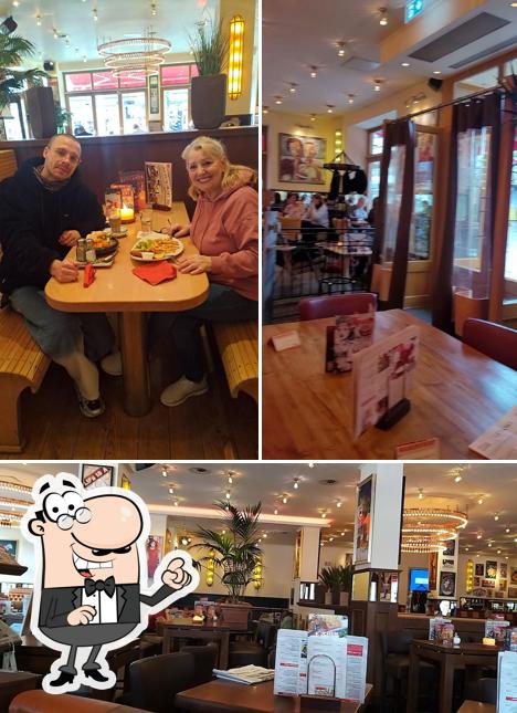 L'intérieur de Café Extrablatt Siegen