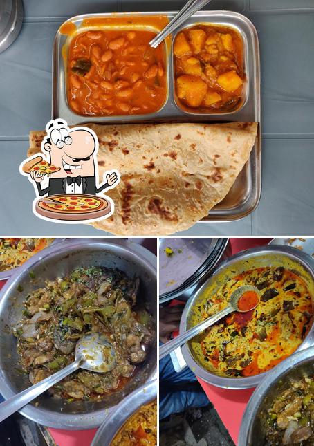 Try out pizza at Sharda PoliBhaji Kendra
