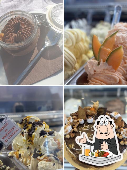 Gelato al Gelateria La Piazzetta Viareggio