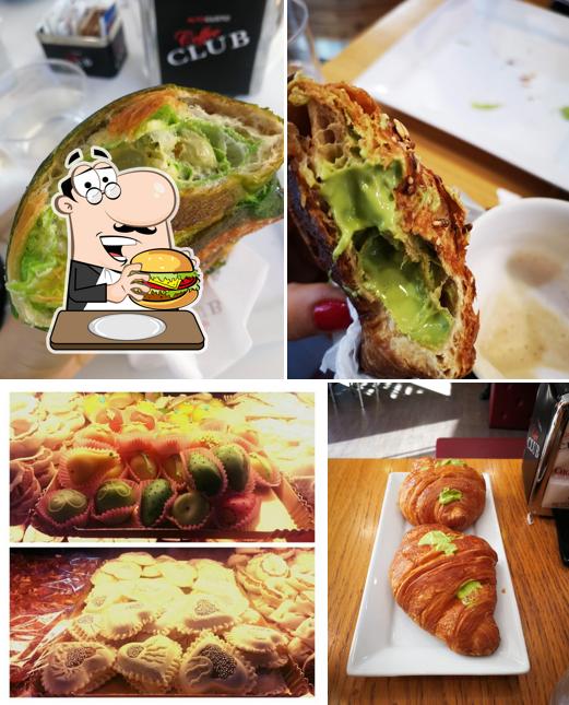 Prova un hamburger a Pasticceria Caffetteria Incantadora