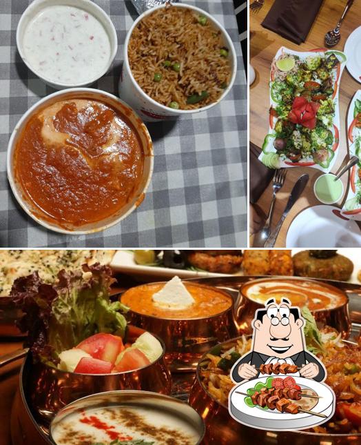 Food at Moti Mahal Delux