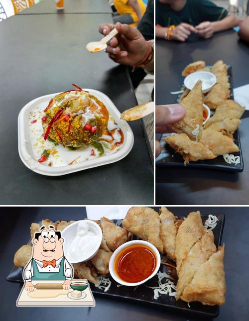 Samosa at R Square Restaurant