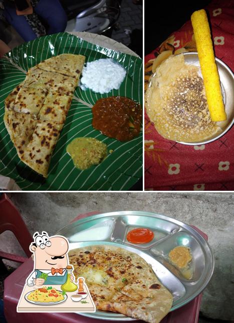 Meals at Aayushi Paratha Center