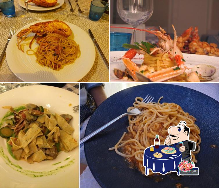 Ordina la cucina di mare a L'Angolo Blu