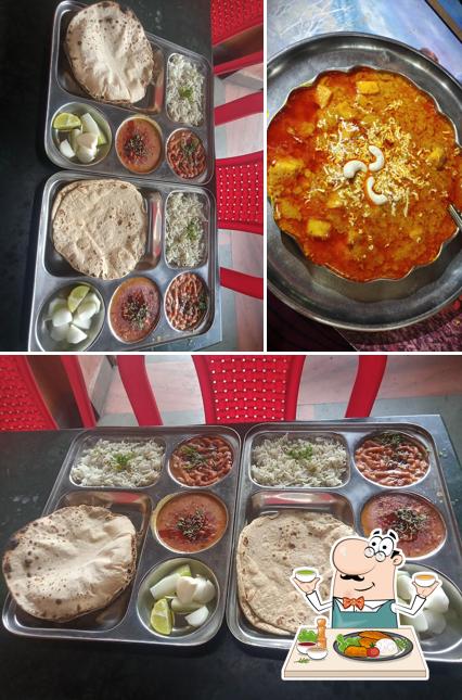 Food at Sunil Bhojnalaya