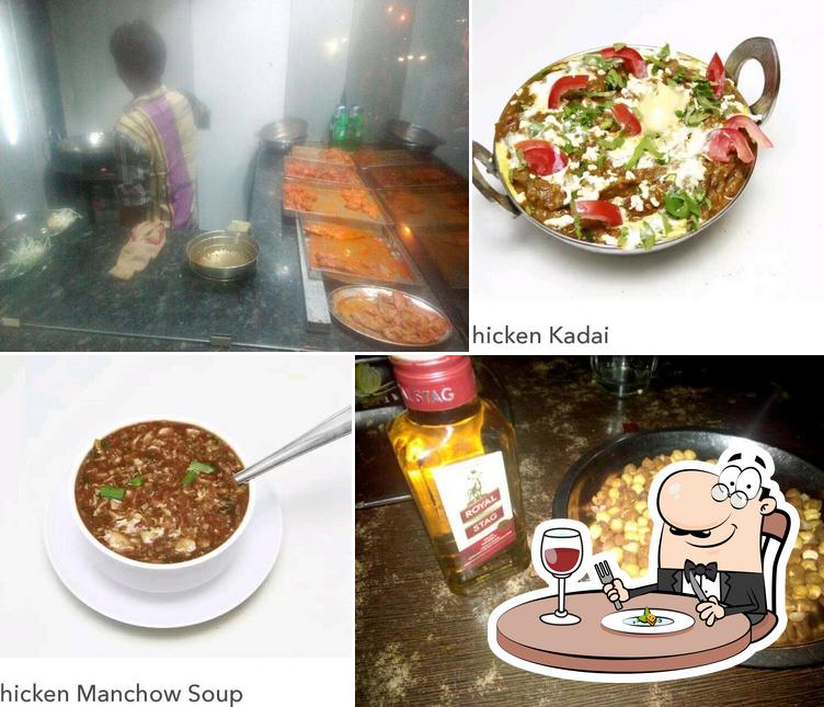 Food at Dashmesh Punjab DP's