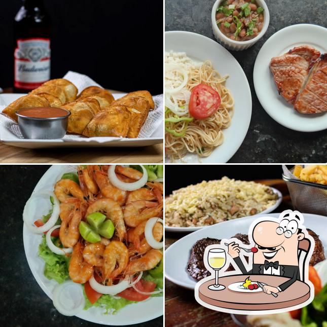 Platos en Pizzaria O Gallo