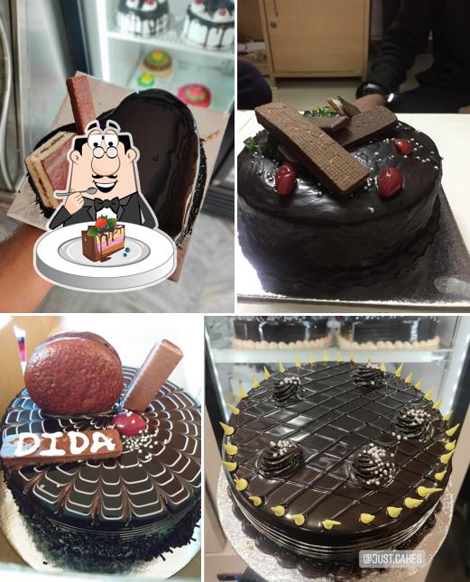 Chocolate cake at जस्ट कैक्स