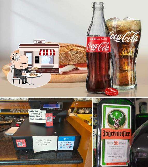 La foto della esterno e cibo di Bar Pasubio